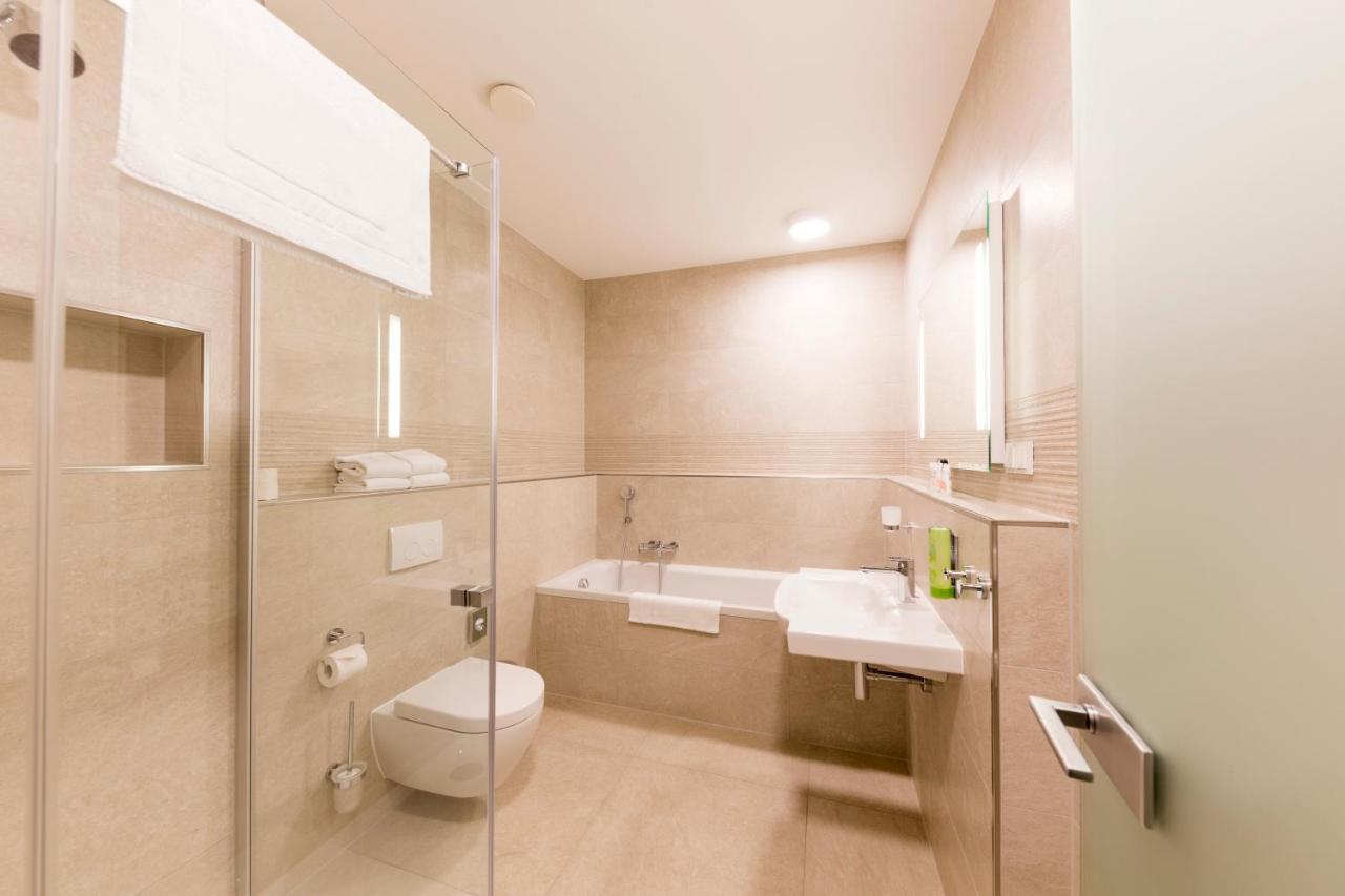 Hotel Paulinenhof à Belzig Extérieur photo