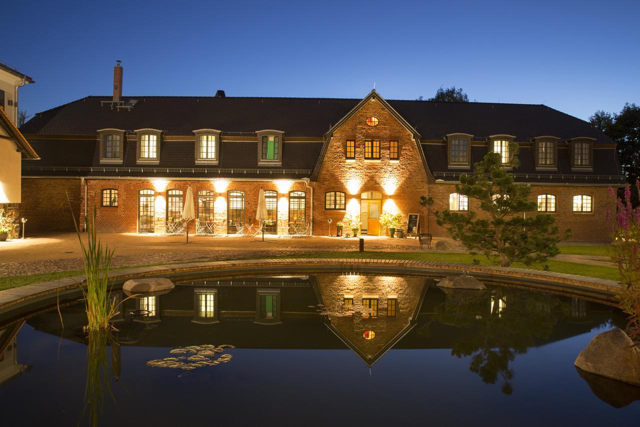 Hotel Paulinenhof à Belzig Extérieur photo