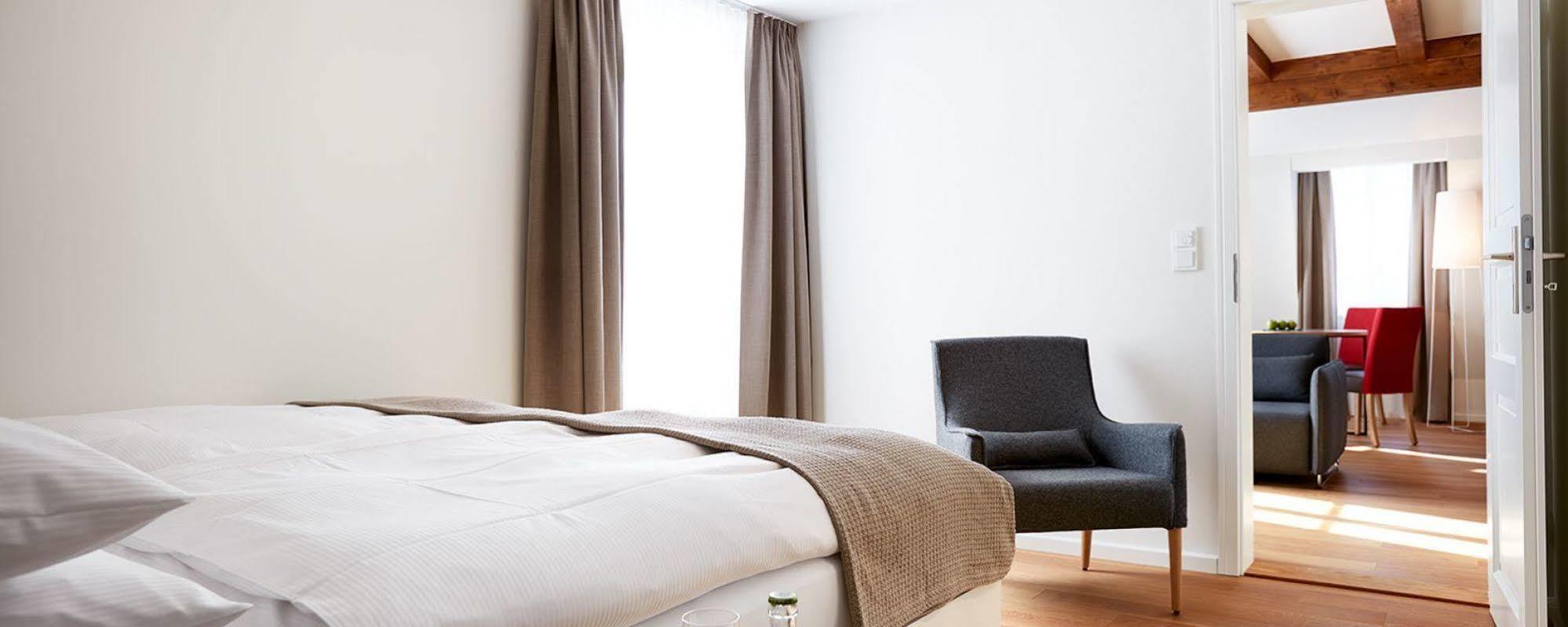 Hotel Paulinenhof à Belzig Extérieur photo